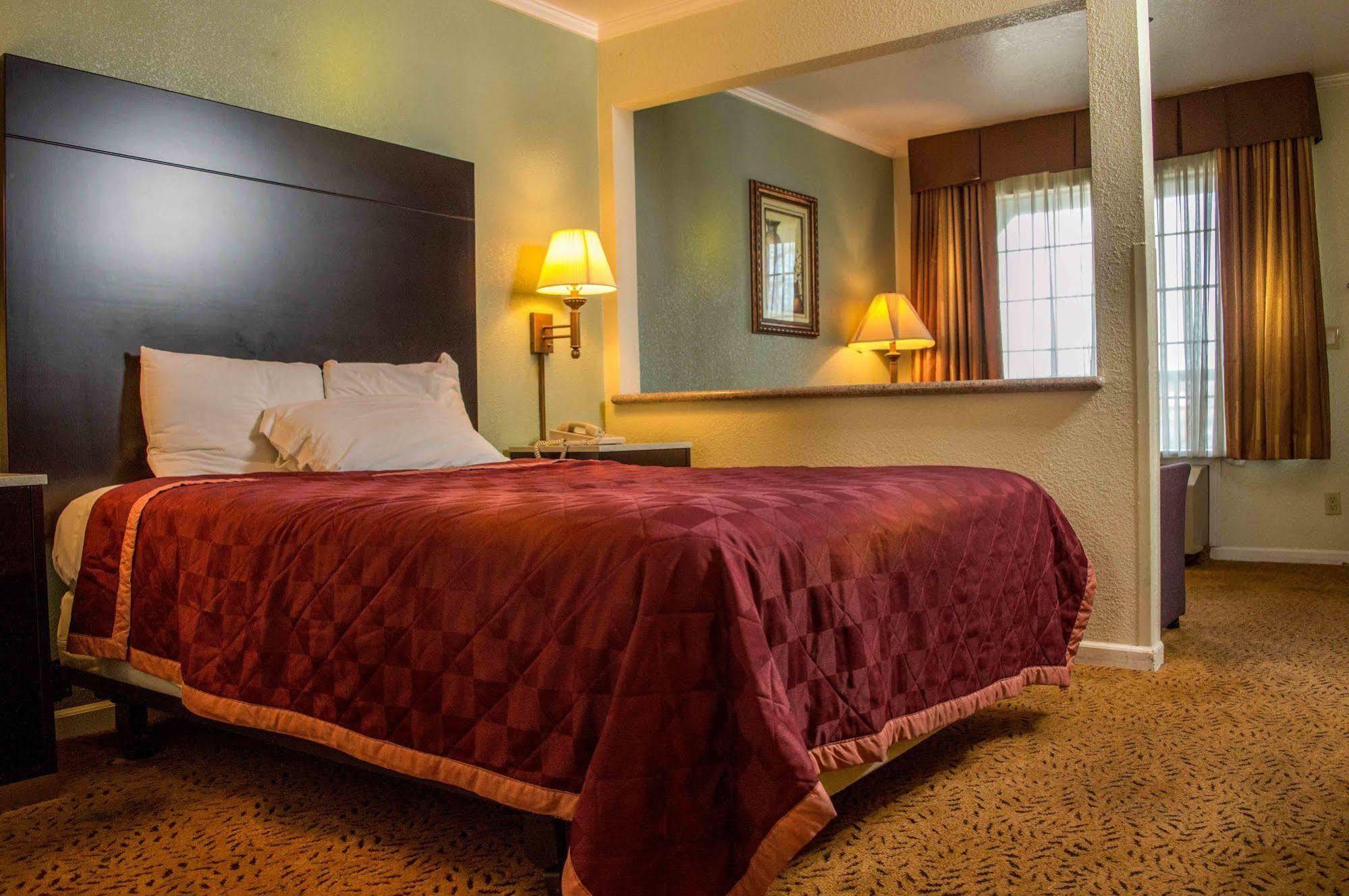 Executive Inn & Suites Сакраменто Екстер'єр фото